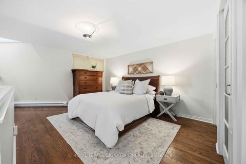 Photo 20 at 7 - 2366 Queen Street E, The Beaches, Toronto