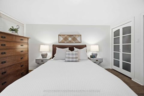 Photo 21 at 7 - 2366 Queen Street E, The Beaches, Toronto