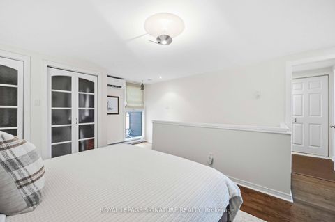 Photo 22 at 7 - 2366 Queen Street E, The Beaches, Toronto
