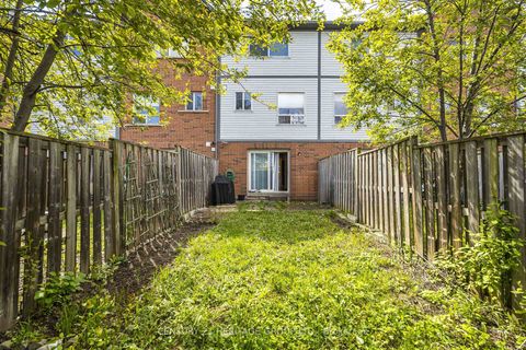 Photo 11 at 164 Jenkinson Way, Dorset Park, Toronto
