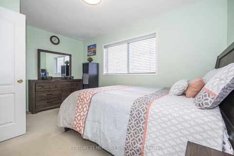 Photo 31 at 164 Jenkinson Way, Dorset Park, Toronto