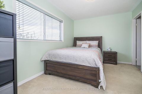 Photo 32 at 164 Jenkinson Way, Dorset Park, Toronto