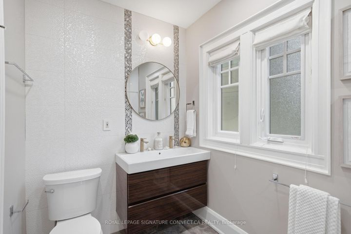 Photo 33 at 39 Glengowan Road, Lawrence Park South, Toronto