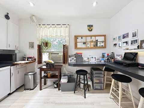 Photo 7 at 145 Parkview Avenue, Willowdale East, Toronto