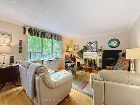 Photo 12 at 145 Parkview Avenue, Willowdale East, Toronto