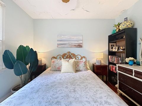 Photo 36 at 145 Parkview Avenue, Willowdale East, Toronto