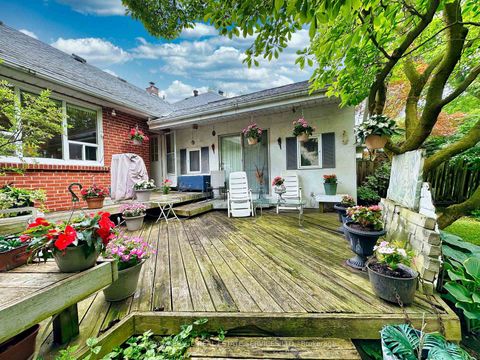 Photo 40 at 145 Parkview Avenue, Willowdale East, Toronto