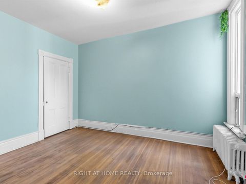 Photo 12 at 91 Borden Street, University, Toronto