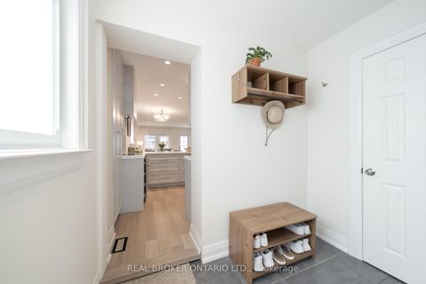 Photo 11 at 162 Coleman Avenue, Danforth, Toronto