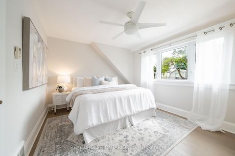 Photo 15 at 162 Coleman Avenue, Danforth, Toronto