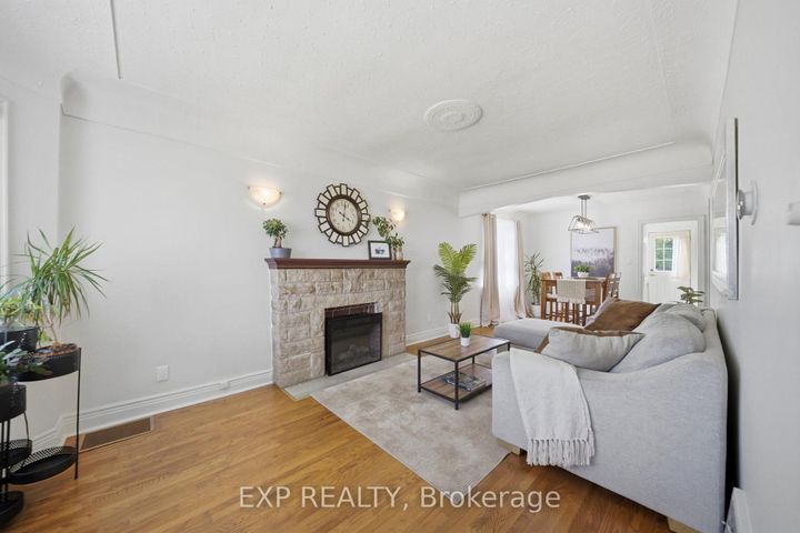 Photo 3 at 280 East 11th Street, Inch Park, Hamilton