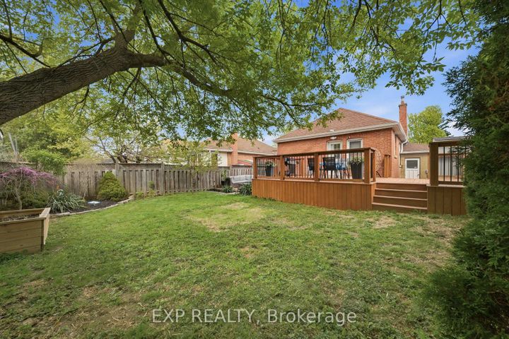 Photo 22 at 280 East 11th Street, Inch Park, Hamilton