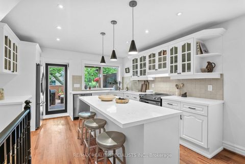 Photo 11 at 117 Alton Avenue, South Riverdale, Toronto