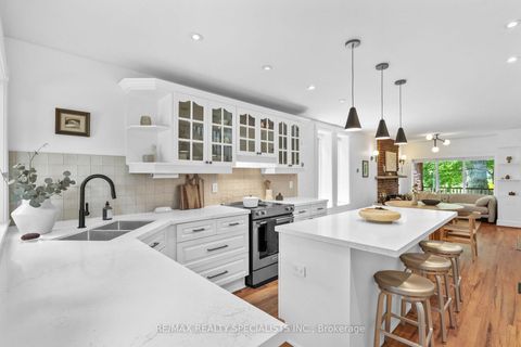 Photo 14 at 117 Alton Avenue, South Riverdale, Toronto