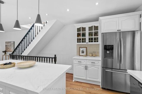 Photo 15 at 117 Alton Avenue, South Riverdale, Toronto