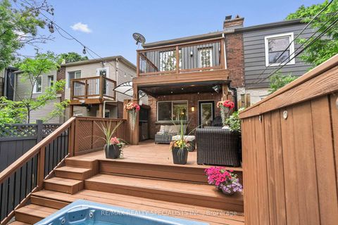 Photo 37 at 117 Alton Avenue, South Riverdale, Toronto