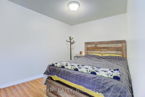 Photo 10 at 1705 - 8 Rean Drive, Bayview Village, Toronto