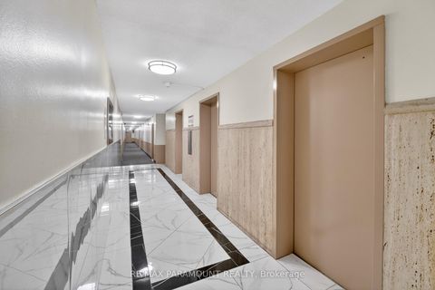 Photo 4 at 1011 - 2645 Kipling Avenue, Jamestown, Toronto
