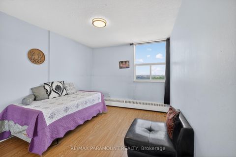 Photo 17 at 1011 - 2645 Kipling Avenue, Jamestown, Toronto