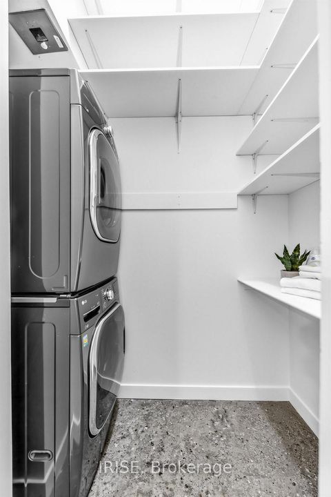 Photo 5 at 921 - 155 Dalhousie Street, Yonge Corridor, Toronto