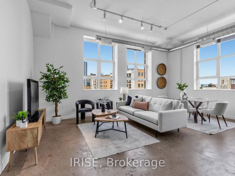 Photo 6 at 921 - 155 Dalhousie Street, Yonge Corridor, Toronto