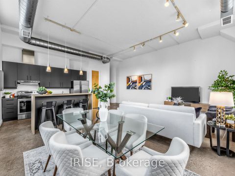 Photo 10 at 921 - 155 Dalhousie Street, Yonge Corridor, Toronto