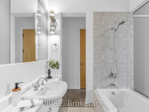 Photo 20 at 921 - 155 Dalhousie Street, Yonge Corridor, Toronto