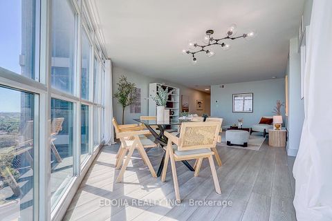 Photo 2 at 2102 - 30 Harrison Garden Boulevard, Willowdale East, Toronto