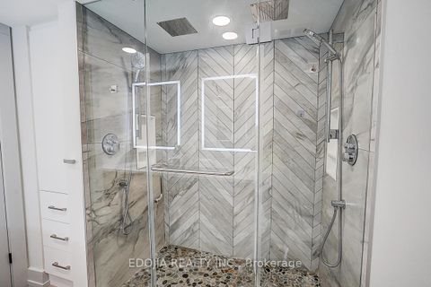 Photo 29 at 2102 - 30 Harrison Garden Boulevard, Willowdale East, Toronto