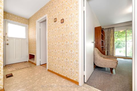 Photo 16 at 115 Topcliff Avenue, Jane Heights, Toronto