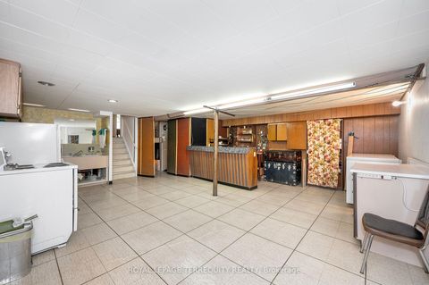 Photo 25 at 115 Topcliff Avenue, Jane Heights, Toronto