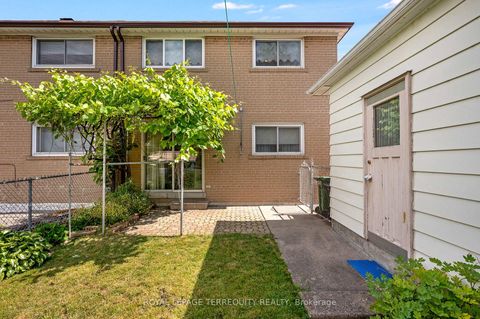 Photo 26 at 115 Topcliff Avenue, Jane Heights, Toronto