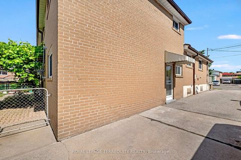 Photo 30 at 115 Topcliff Avenue, Jane Heights, Toronto
