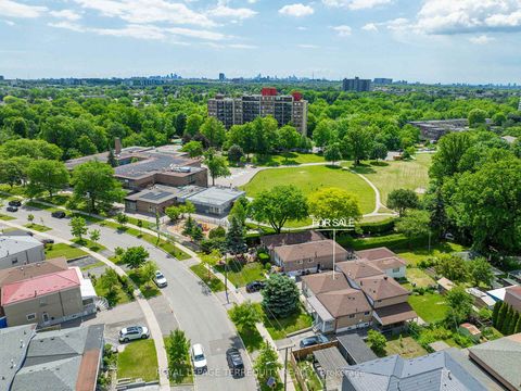 Photo 31 at 115 Topcliff Avenue, Jane Heights, Toronto