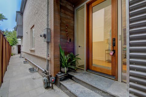 Photo 1 at 281 Brunswick Avenue, University, Toronto