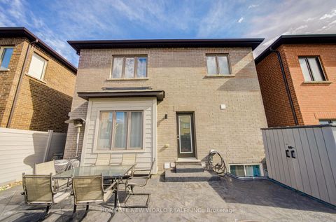 Photo 7 at 74 Tango Crescent, Woodland Hill, Newmarket