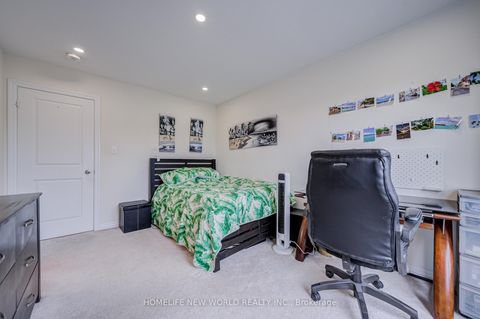 Photo 32 at 74 Tango Crescent, Woodland Hill, Newmarket