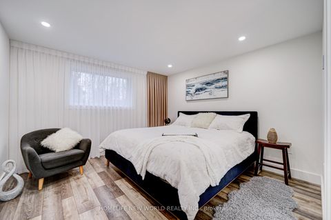 Photo 14 at 65 Edith Street, Sutton & Jackson's Point, Georgina