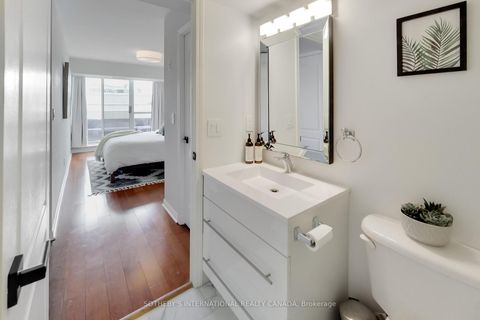 Photo 11 at PH10 - 18 Stafford Street, Niagara, Toronto