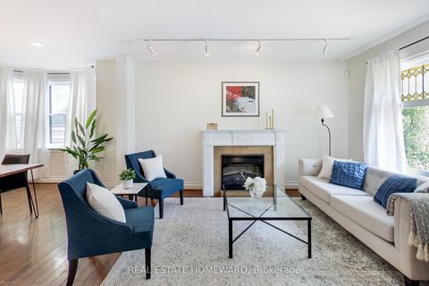 Photo 5 at 138 Lee Avenue, The Beaches, Toronto