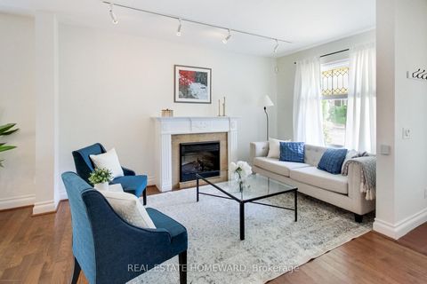 Photo 6 at 138 Lee Avenue, The Beaches, Toronto
