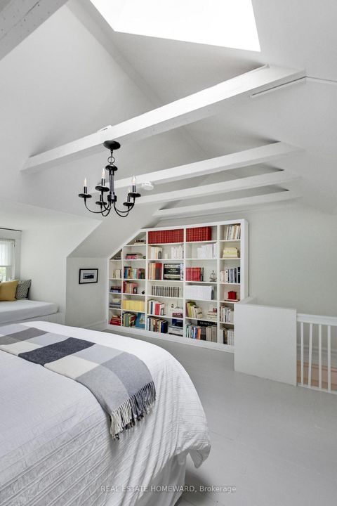 Photo 24 at 138 Lee Avenue, The Beaches, Toronto