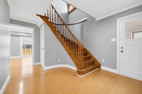 Photo 13 at 53 Farmhill Court, Rouge E11, Toronto