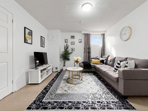 Photo 24 at 19 Robingrove Road, Branson, Toronto