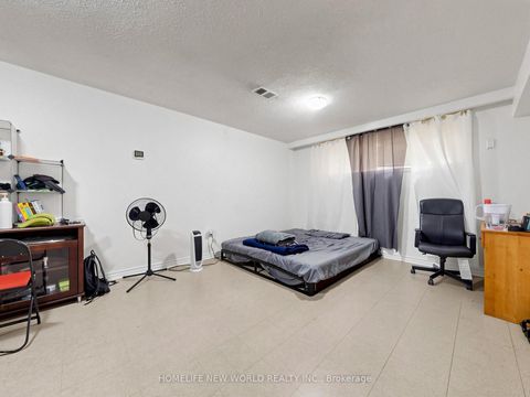 Photo 31 at 19 Robingrove Road, Branson, Toronto