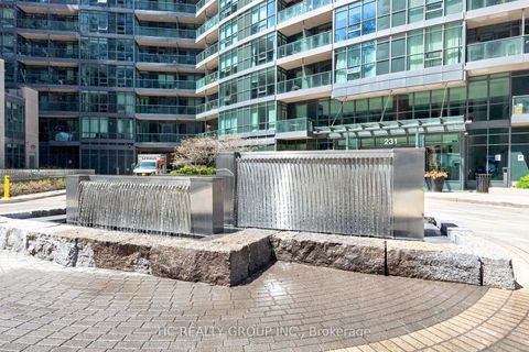 Photo 2 at 121 - 231 Fort York Boulevard, Niagara, Toronto