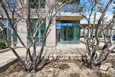 Photo 6 at 121 - 231 Fort York Boulevard, Niagara, Toronto