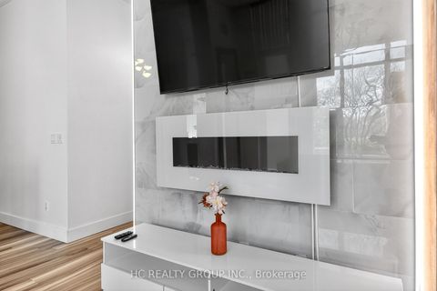 Photo 20 at 121 - 231 Fort York Boulevard, Niagara, Toronto