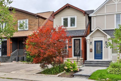 Photo 1 at 144B Roslin Avenue, Lawrence Park North, Toronto
