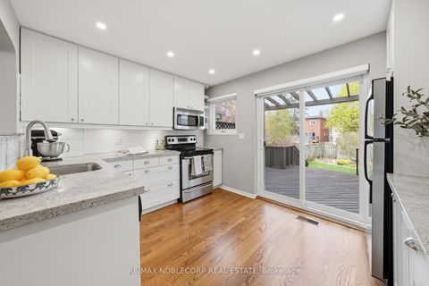 Photo 12 at 144B Roslin Avenue, Lawrence Park North, Toronto